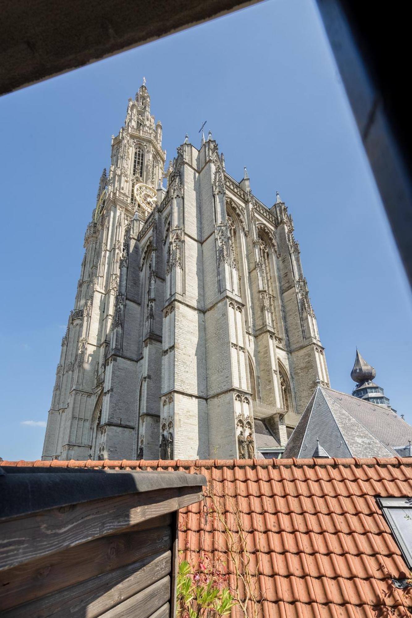 Tempel Cathedral Lodge In The Heart Of Anversa Esterno foto